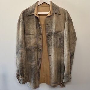 Mens Overland Jasper Distressed Leather Jacket in a tan and gray finish